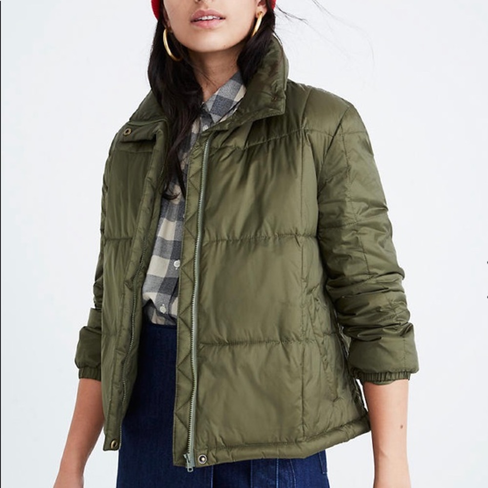 Travel Buddy Packable Puffer - Size S